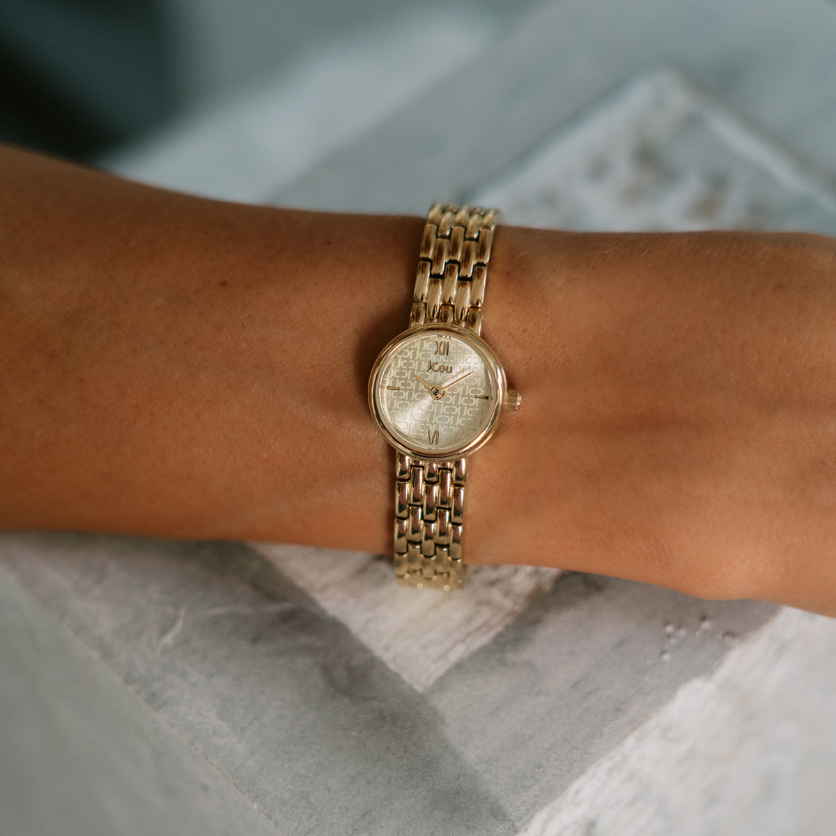 JCOU Lamelle Gold Stainless Steel Bracelet JU19067-3